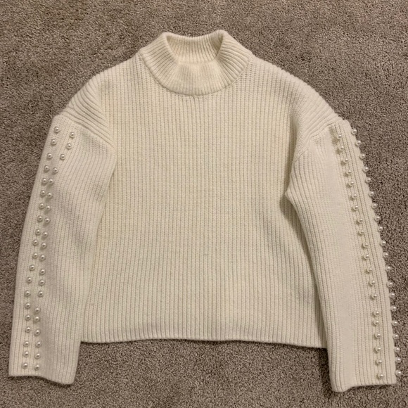 H&M Pearl Sweater - Picture 2 of 10